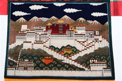 Tibetan rug-making | The Encyclopedia of Crafts in WCC-Asia Pacific ...