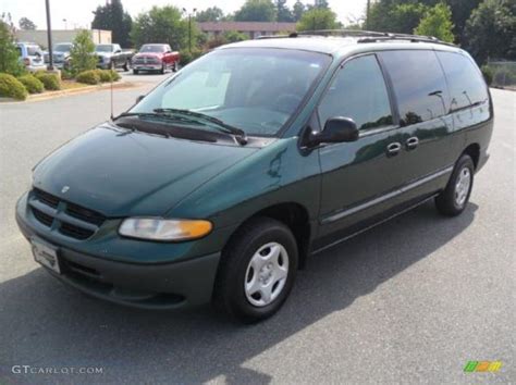 1999 Dodge Grand Caravan - Information and photos - MOMENTcar