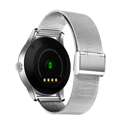 Luxe SmartWatch – iOS and Android Compatible – Uno & Company