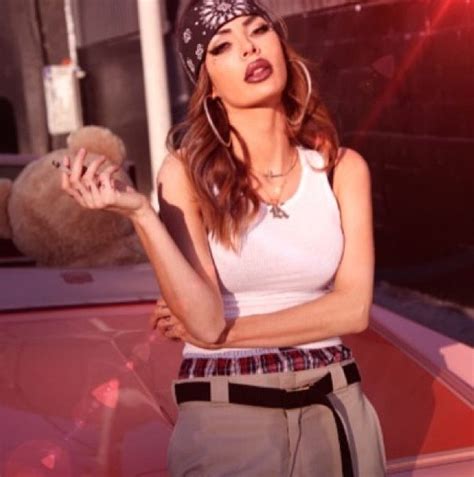 I like cholas everyone is preoccupied with rockabilly and pinup..what about the cholas?! | Chola ...