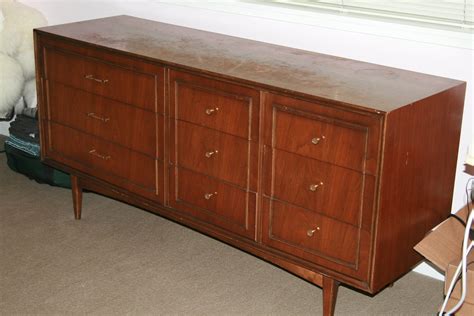 BASSETT FURNITURE CLEARANCE CENTER : CLEARANCE CENTER