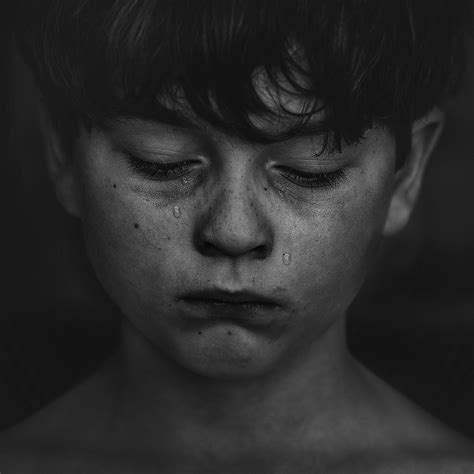 Black-haired Boy Crying · Free Stock Photo