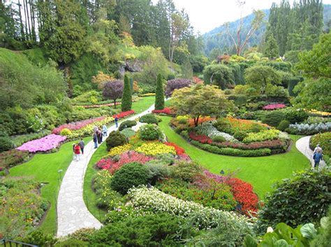 Butchart Gardens (British Columbia) : Seven Wonders of Spring | Butchart gardens, Botanical ...