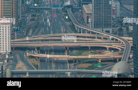 Dubairoadtraffic Stock Videos & Footage - HD and 4K Video Clips - Alamy