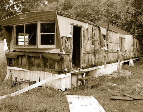 Abandoned Trailer Park | Matthew Hester | Flickr