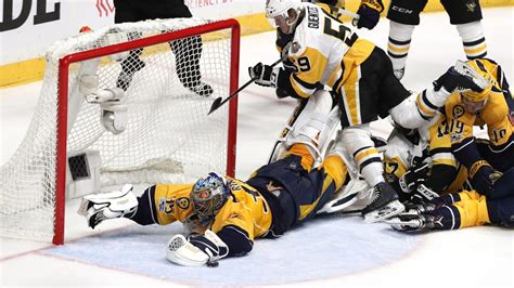 Pekka Rinne stunned the Penguins with a jaw-dropping series of saves ...