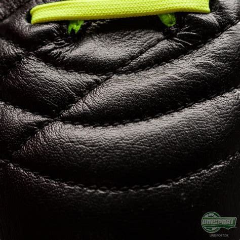 Elite Cleat Reviews » Nike Tiempo Legend IV – Black/Electric Green/White