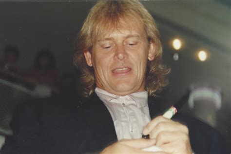 Read An Exclusive Extract From The Latest John Farnham Biography That ...