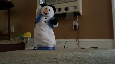 Breaking spinning snowflake snowman - YouTube