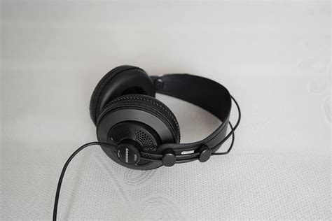 Budget Studio Cans - Samson SR850 Review - Page 2 of 2 - Headphone.ph