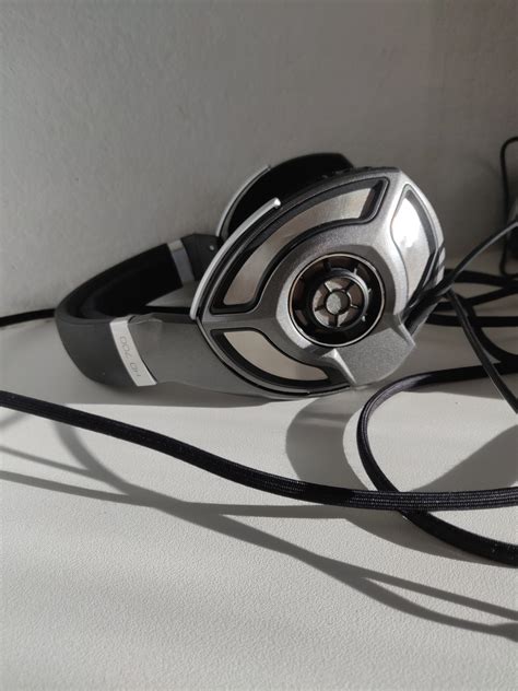 Sennheiser HD 700 Headphone - Reviews | Headphone Reviews and Discussion - Head-Fi.org