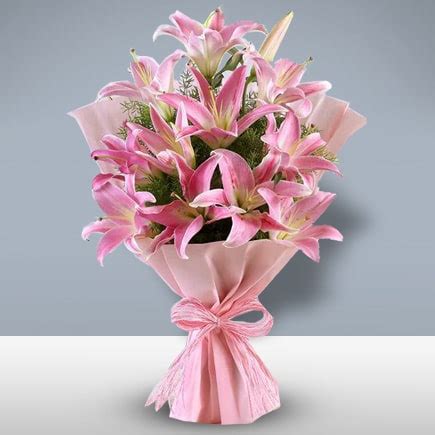 Enchanting Lilies Bouquet | Flowerzila.com