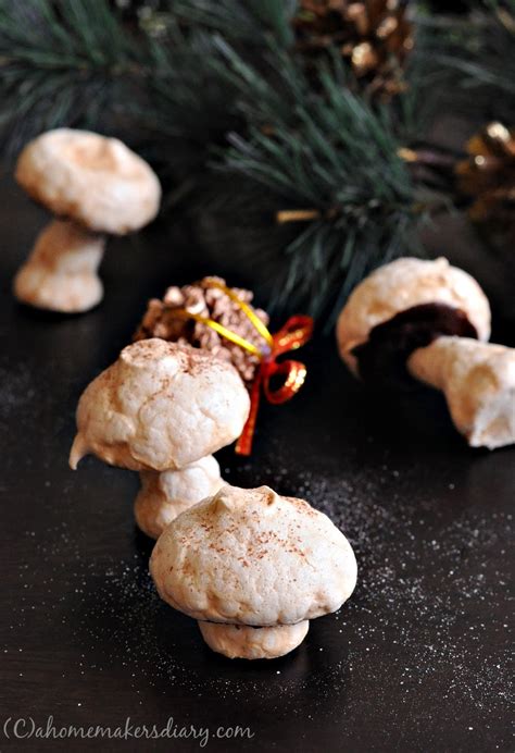 Meringue mushrooms and Christmas tree - A Homemaker's Diary