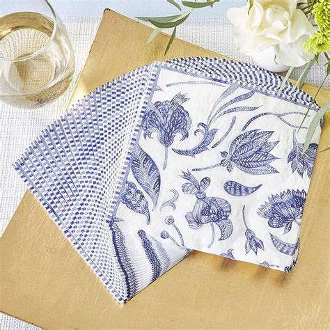 Amazon.com: blue and white napkins