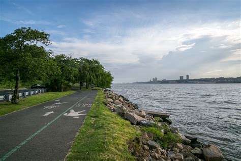 The East Coast Greenway Will Be a 3,000-Mile Bike Trail From Maine to