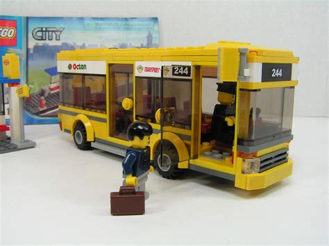 Lego City Yellow Bus & Bus Stop Only From Set 7641 | #1786402017