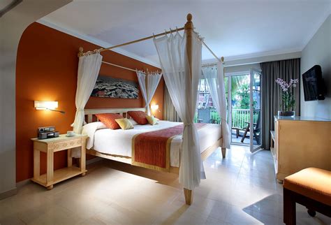 Rooms - Grand Palladium Bavaro Suites Resort & Spa - Punta Cana | Transat