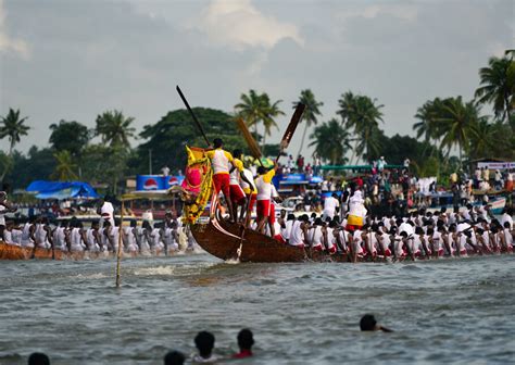 Famous Boat races in Kerala - Alleppey Houseboat Club 1