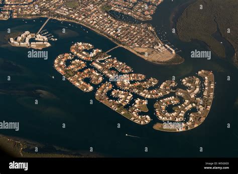 Aerial view of Paradise Point Beach north of Surfers Paradise, on the ...