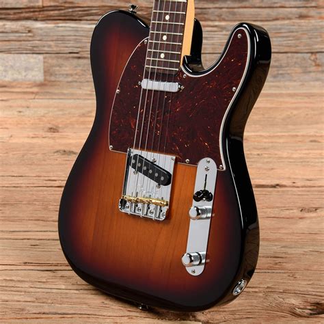 Fender American Professional II Telecaster Sunburst 2021 – Chicago ...