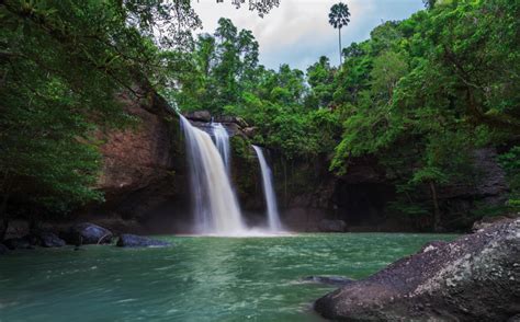 Best Waterfall Hike Maui - The King's Gardens