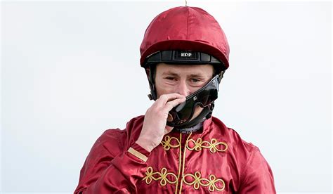 Irish jockey Oisin Murphy wins race at Ascot after failed drugs test - Extra.ie