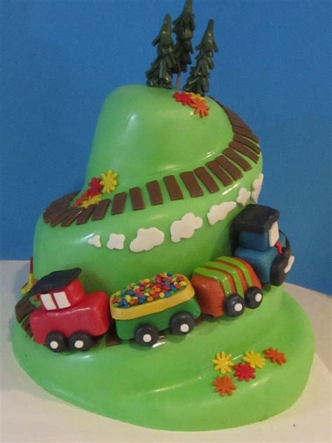 Frosted Insanity: I Think I can - Little Train Cake