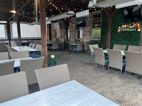 Best Patio in Allen TX | Heated Patio Restaurant & Bar | TwoRows