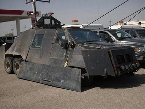 10 Zombie-Proof Cars You'll Want To Be Driving During The Apocalypse