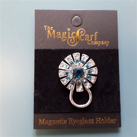 Magnetic Eyeglass Holder Blue Zircon Clear – Classy Sisters Boutique