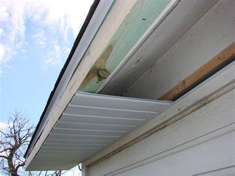 Aluminum Soffit & Fascia Installation Roof Soffits, Siding Soffit ...