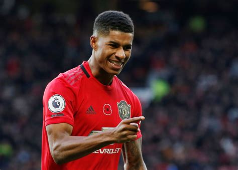 Marcus Rashford wins Manchester United Player of the Month award