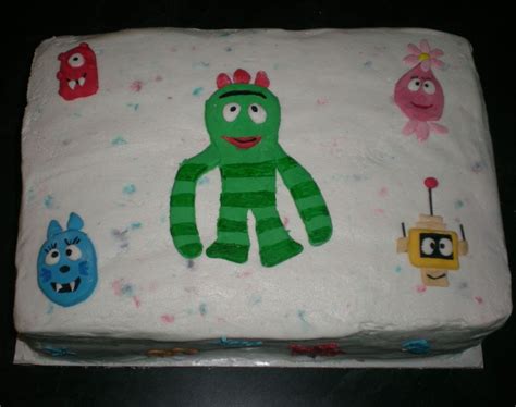 Yo Gabba Gabba Birthday Cake - CakeCentral.com