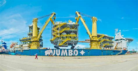 Jumbo transports FPSO modules » Jumbo Maritime