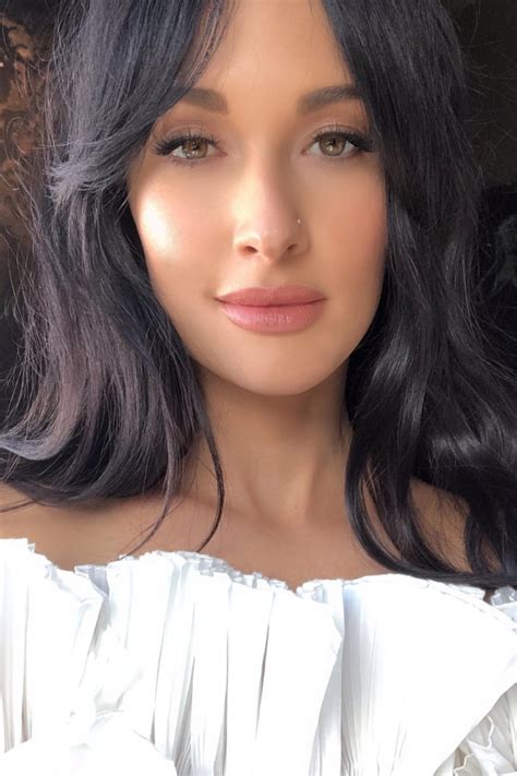 Kacey Musgraves Instagram April 3, 2019 – Star Style