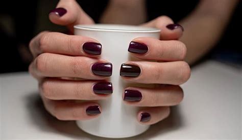 Burgundy Nail Polishes You Want to Wear This Fall Season - Sparkly ...