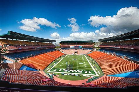 University of Hawaii...Aloha Stadium | University of hawaii, Hawaii ...