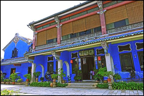 Leith Street: Cheong Fatt Tze Blue Mansion - Travel 2 Penang