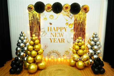 This vibrant Happy New Year Backdrop will instantly bring a festive atmosphere to any room. | Mumbai