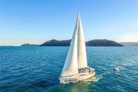 ISail Whitsundays - Small Group Sailing | ISail Whitsundays