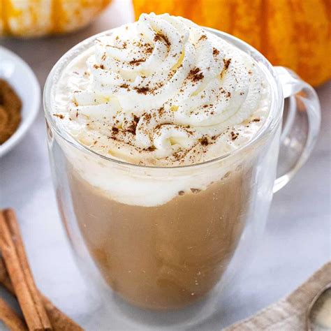 BEST Homemade Pumpkin Spice Latte - Jessica Gavin