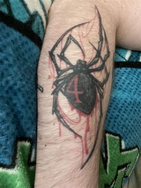 Fully Healed Phantom Troupe Spider / Hisoka Tattoo : r/HunterXHunter