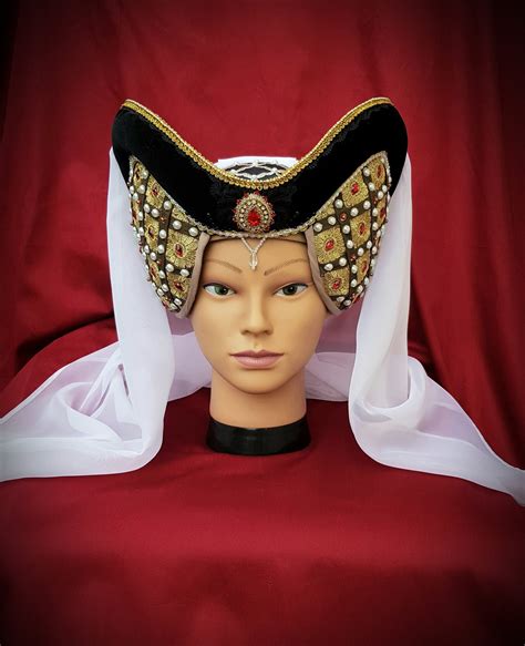 Medieval Maiden Headdress