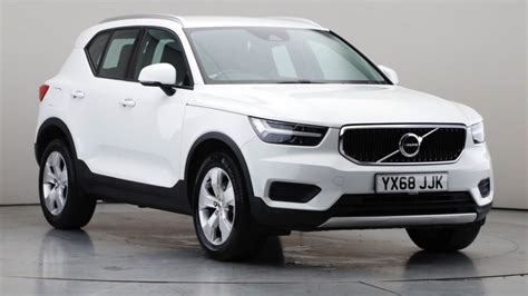 Used Volvo XC40 SUV cars for sale in the UK | Cazoo