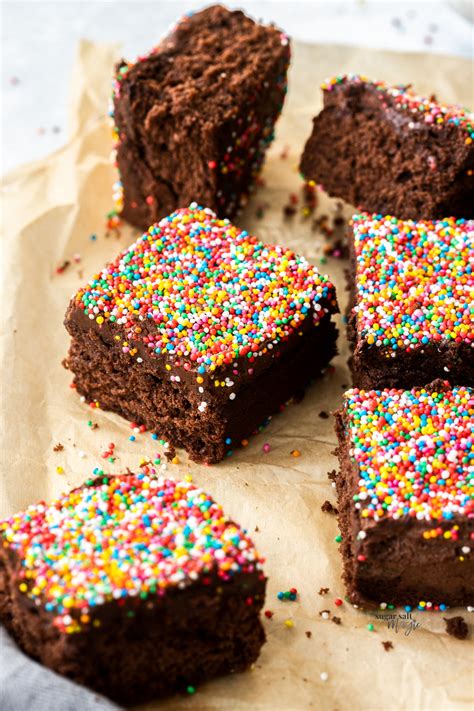 Top 10+ chocolate cake with sprinkles