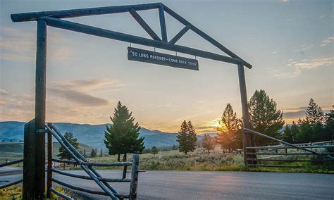 Roosevelt Lodge & Cabins in Yellowstone - AllTrips