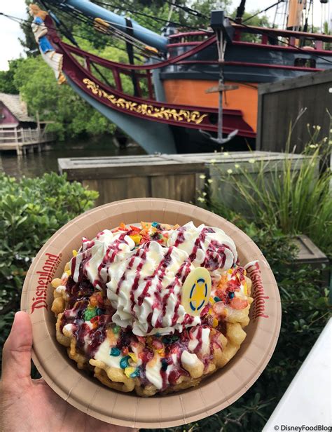 Review: You've Gotta See The NEW Carnival Funnel Cake in Disneyland ...