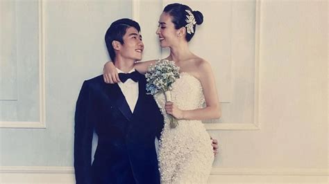 Actress Han Hye Jin shares wedding pictures to celebrate her 10th wedding anniversary with ...