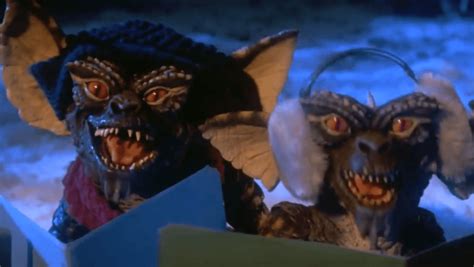 Unconventional Christmas Movie Review: Gremlins (1984) - Bleeding Fool