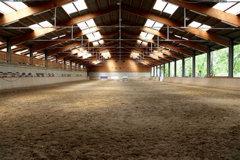 How to Perfect Indoor Riding Arena Footing and Maintain Efficiently